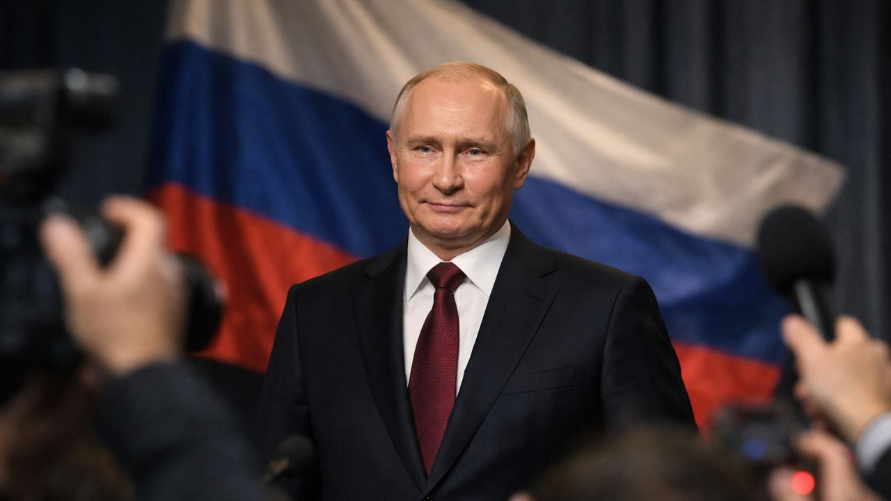 Kemenangan Telak Vladimir Putin: Demokrasi atau Dominasi Tanpa Batas?